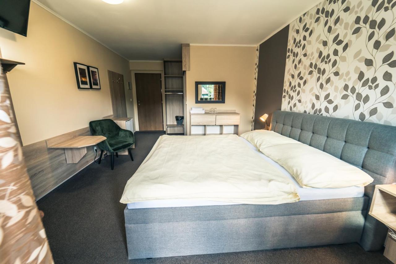 Pension Les Srbska Kamenice ภายนอก รูปภาพ
