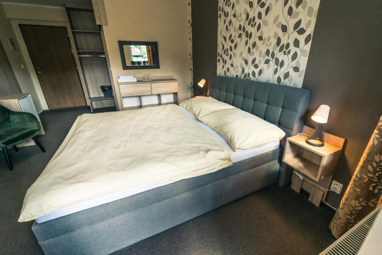 Pension Les Srbska Kamenice ภายนอก รูปภาพ